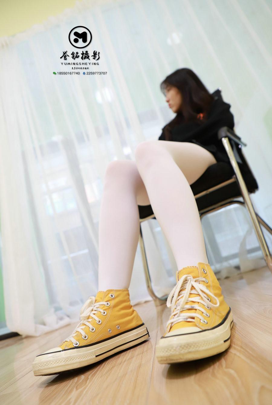 [誉铭传媒]袜足摄影 2019年 NO.081[100P+1V／843MB]