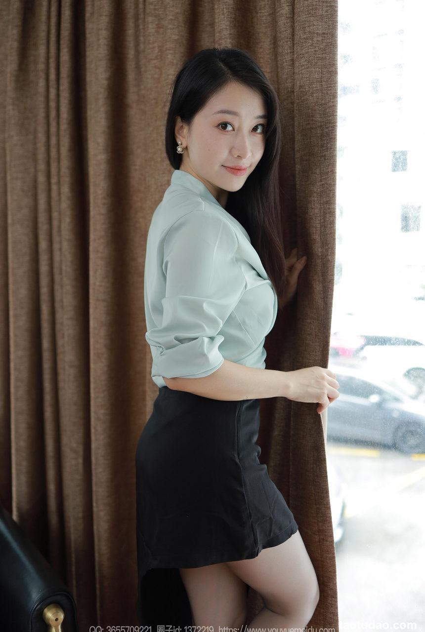 [IESS异思趣向] 2024.07.24 丝享家 1802 小婕《迷人淡绿》[90P-78MB]