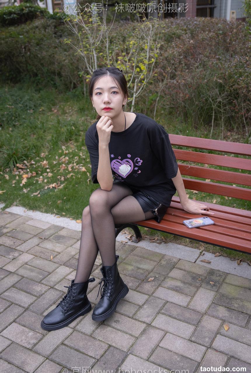 [BoBoSocks袜啵啵]NO.221 小甜豆-马丁靴、黑丝[133P+1V／5.45GB]