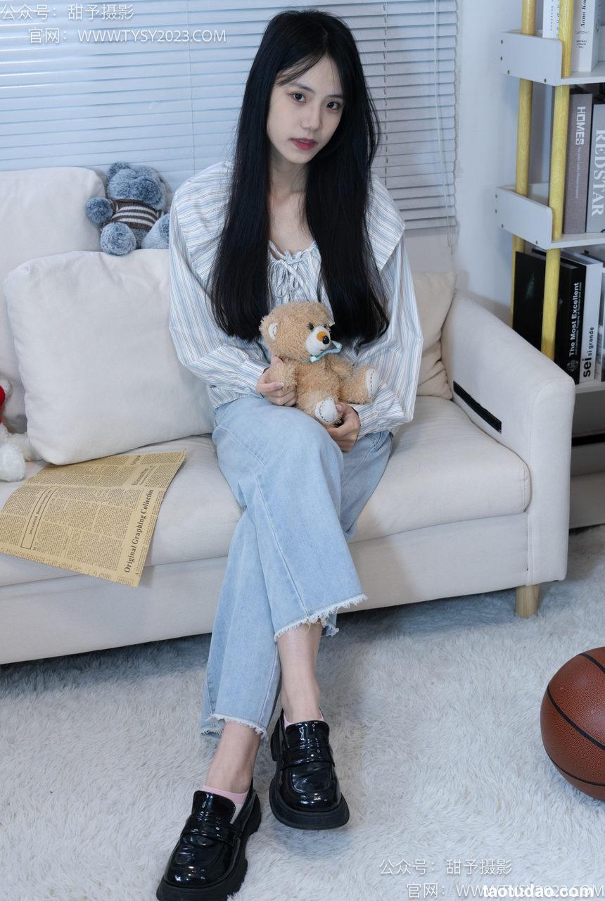 甜予摄影 NO.028 胡桃-皮鞋、白棉袜、裸足[124P+2V／10.0GB]