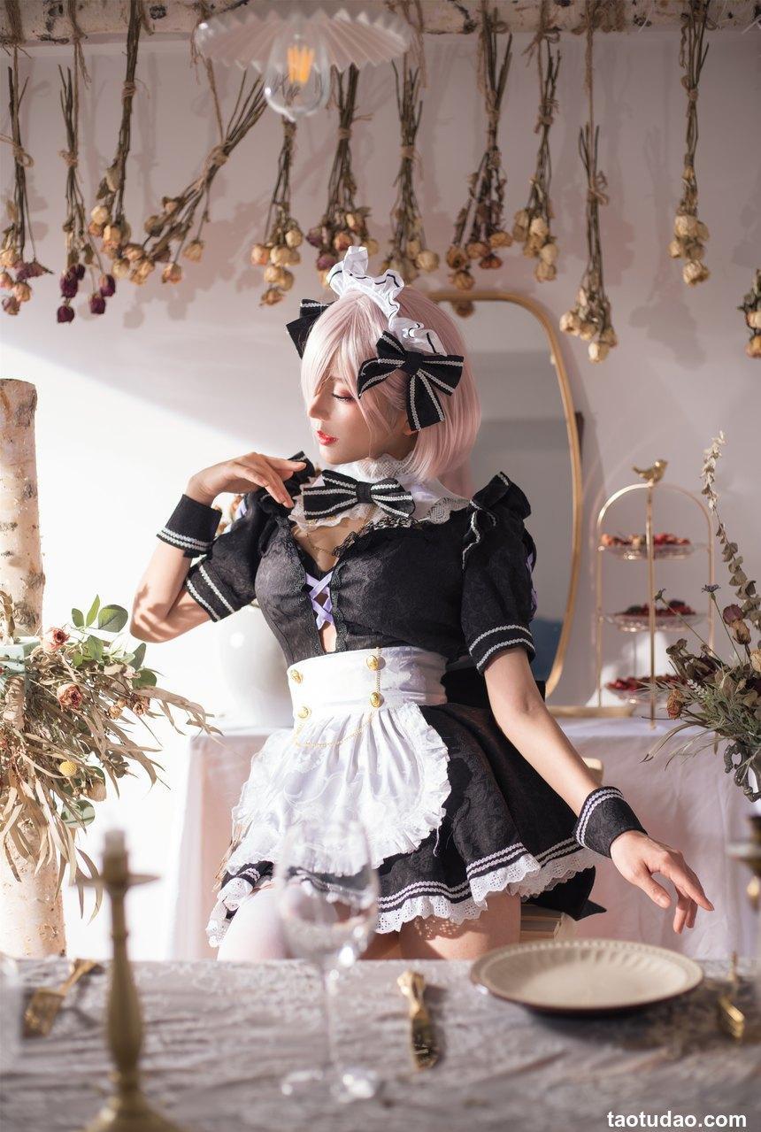 肉糊糊 -  玛修女仆 [12P-160MB]