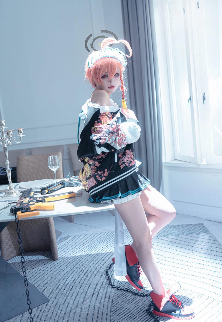 w百合欧皇子w - NO.13 美甘妮露 [26P-192MB]