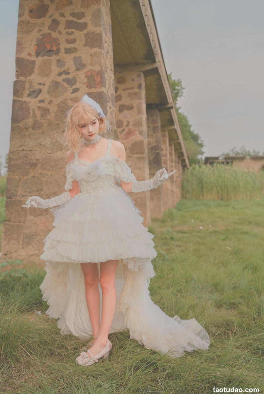 兔子Zzz不吃胡萝卜 - NO.126 风的形状 [23P-222MB]