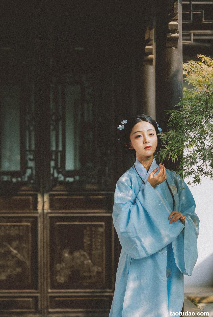 [YITUYU艺图语]2022.12.25 佳期渺渺 煜月Toto[28+1P／157MB]