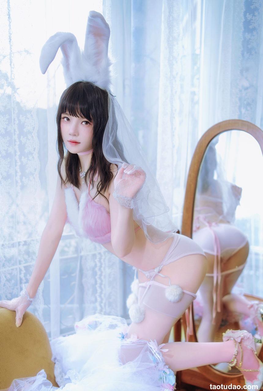 桜桃喵 - 花嫁兔 [54P+2V-2.20GB]