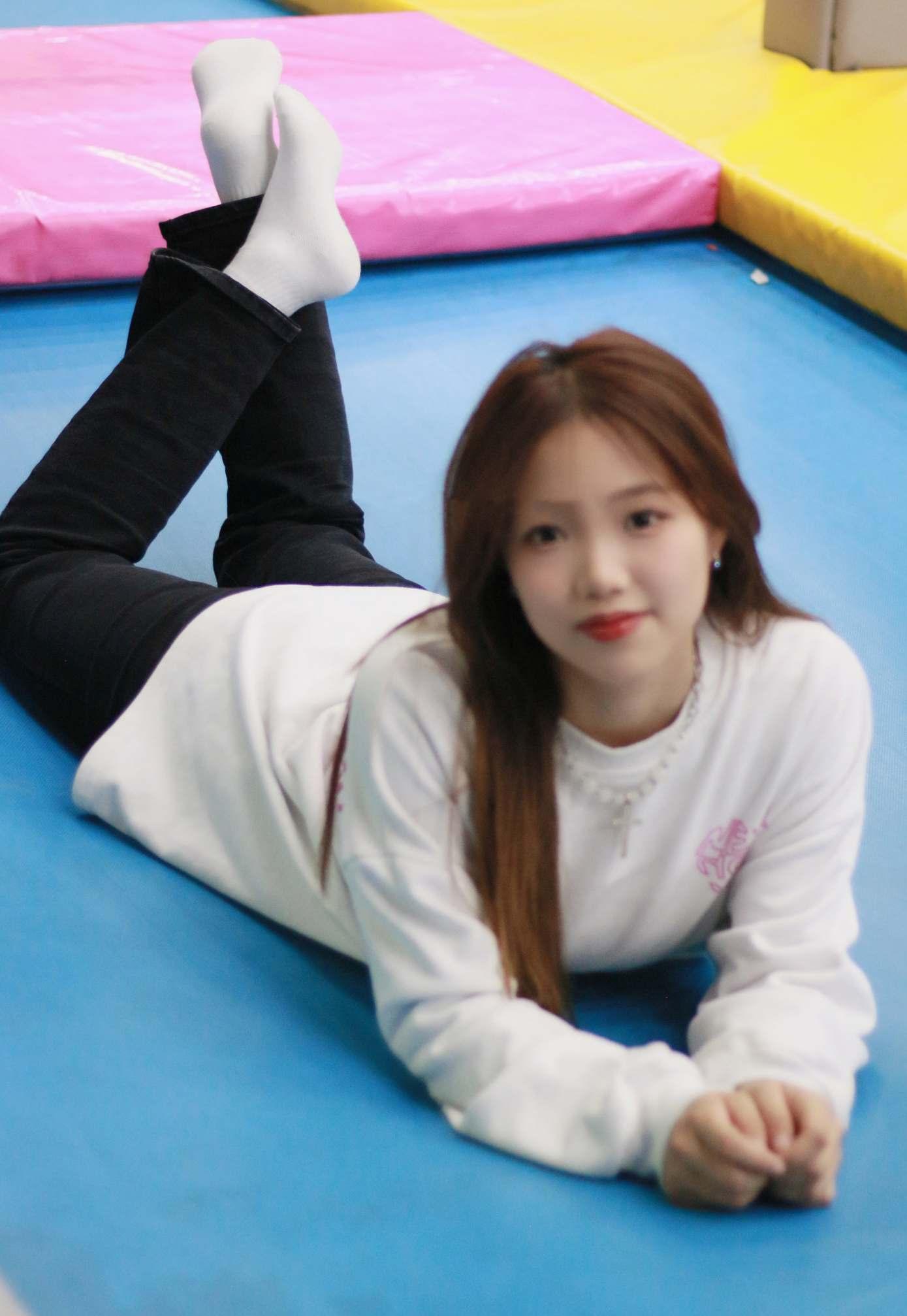 [织梦映像] No.025 蹦床乐园-似曾相识燕归来 [80P+2V-2.91G]