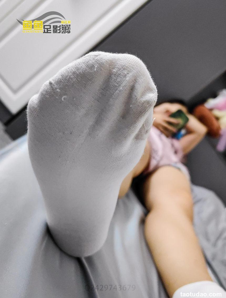 鱼鱼足影 NO.085 - 霞霞[58P+1V／369MB]