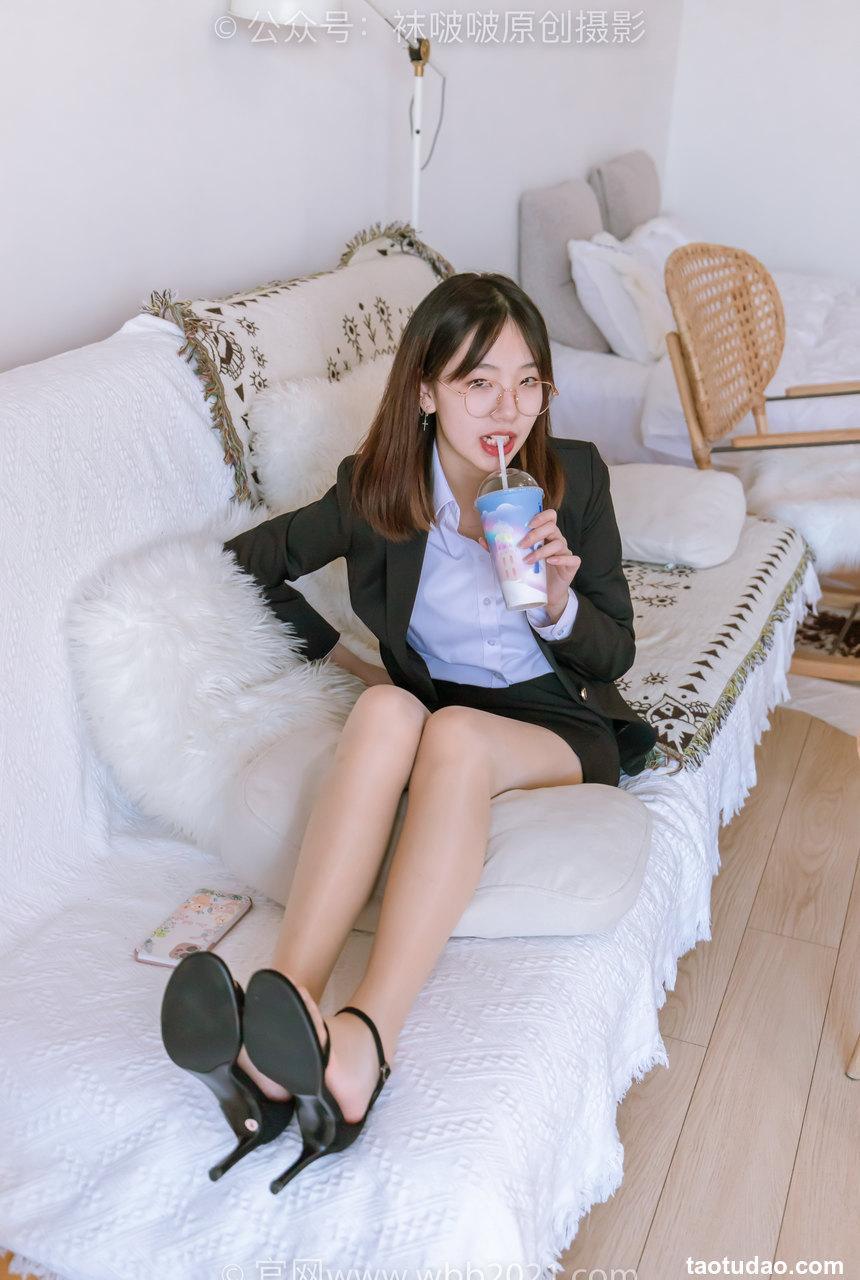 [BoBoSocks袜啵啵]NO.267 小甜豆-高跟鞋、油亮肉丝、ol制服[130P+1V／4.64GB]