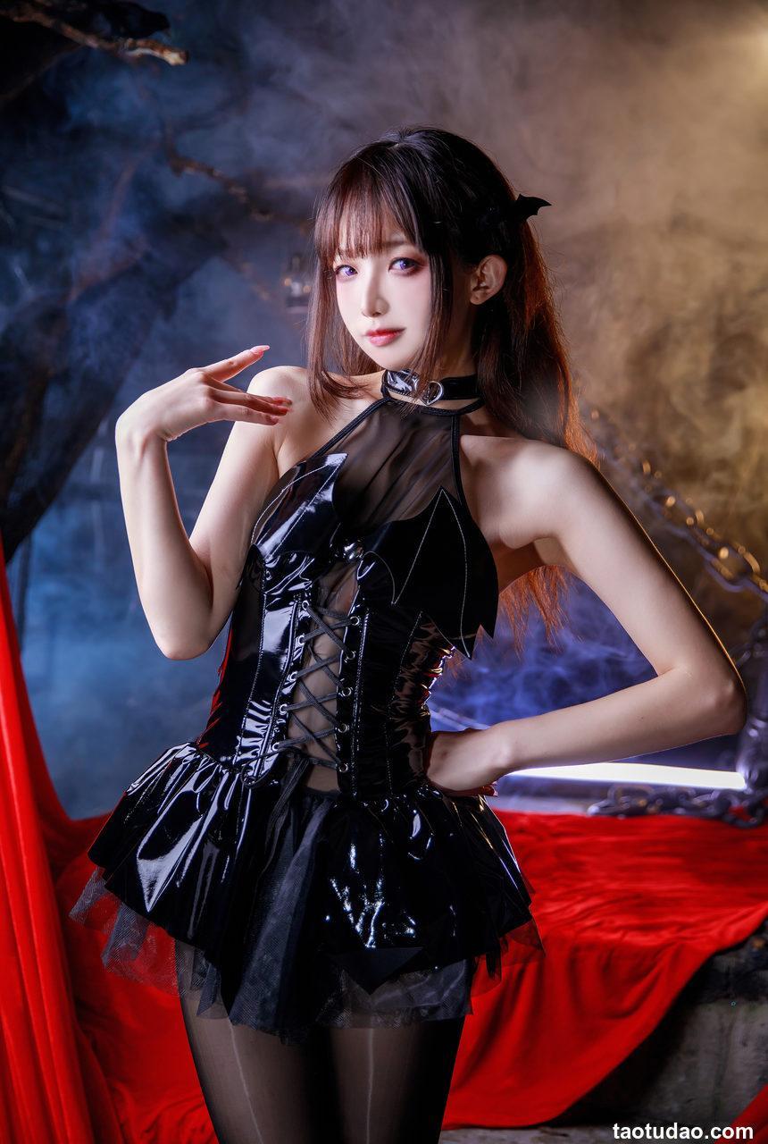 封疆疆v-琉光黑丝[29P-499MB]