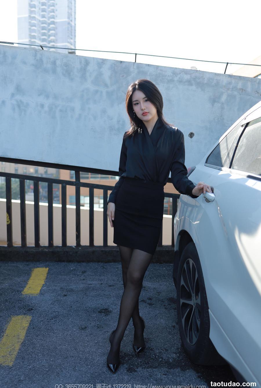 [IESS异思趣向] 2023.12.21 丝享家 1617 小宝《有事车上说》[84P-81.5M]