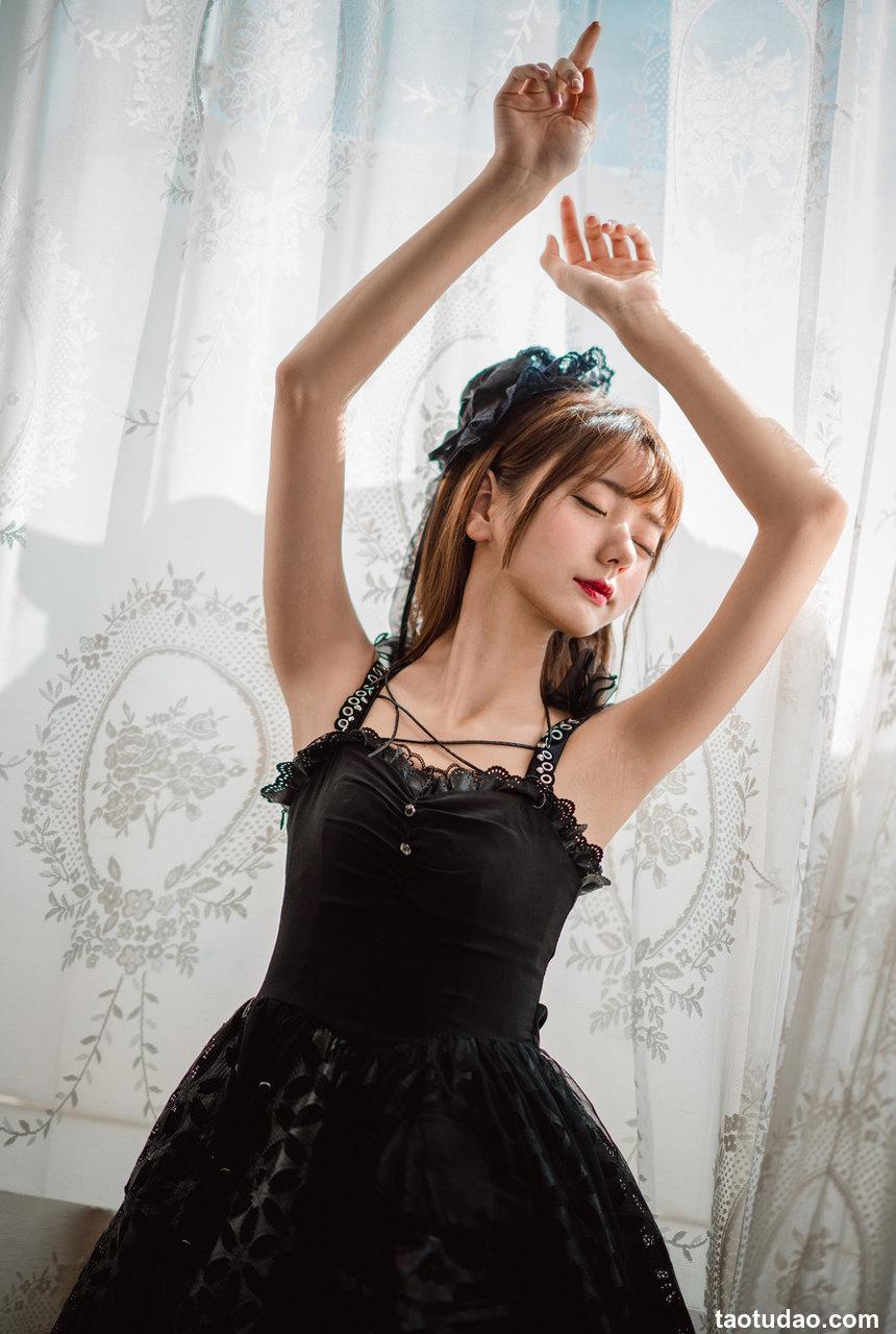 kyokyo沉迷汉堡王 - 洛丽塔 [9P-16MB]