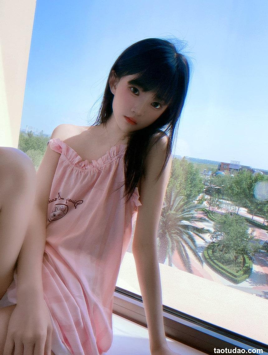 桜桃喵 - 粉猫猫 [17P-124MB]