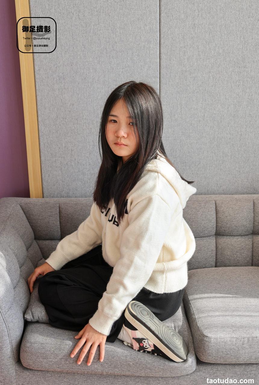 御足摄影 NO.008 板鞋白棉袜 [74P1V2.50GB]