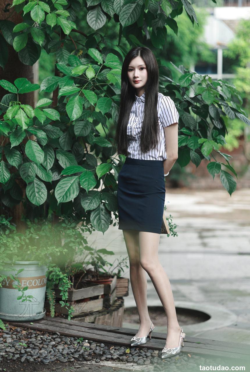 [尤蜜丝]穿搭写真 NO.106[42P／395MB]