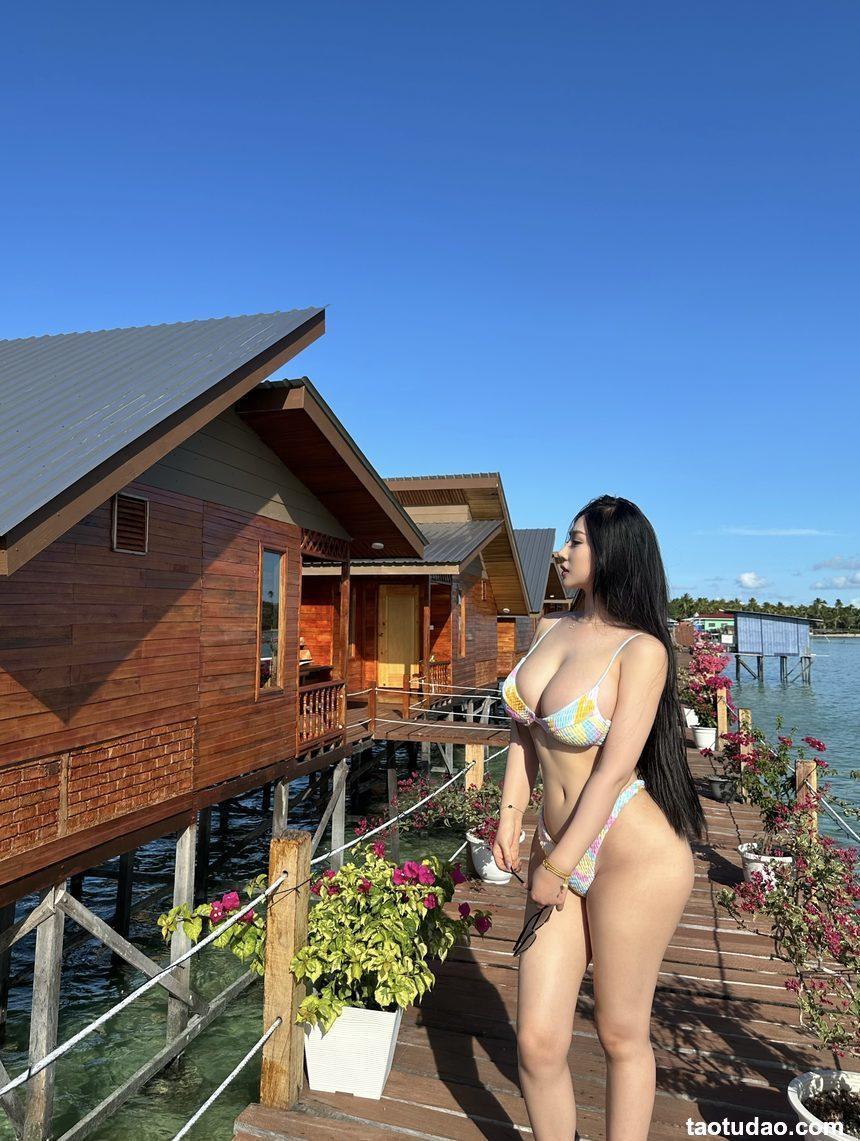 不爱笑的赛琳 - 用心看 [17P-109MB]