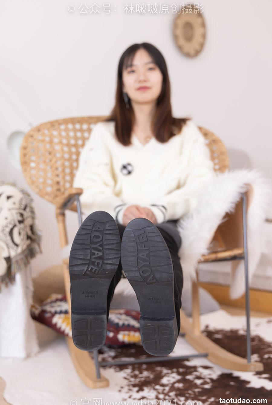 [BoBoSocks袜啵啵]NO.326 小甜豆-长靴、油亮灰丝、裤里丝[155P+1V／5.91GB]