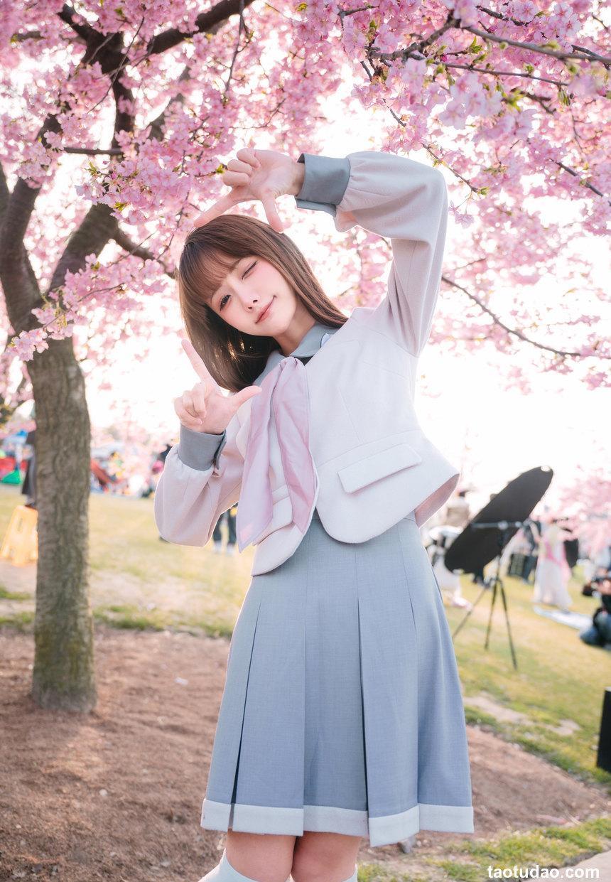 紫氯氯 - NO.03 樱花下的JK少女 [18P-72MB]