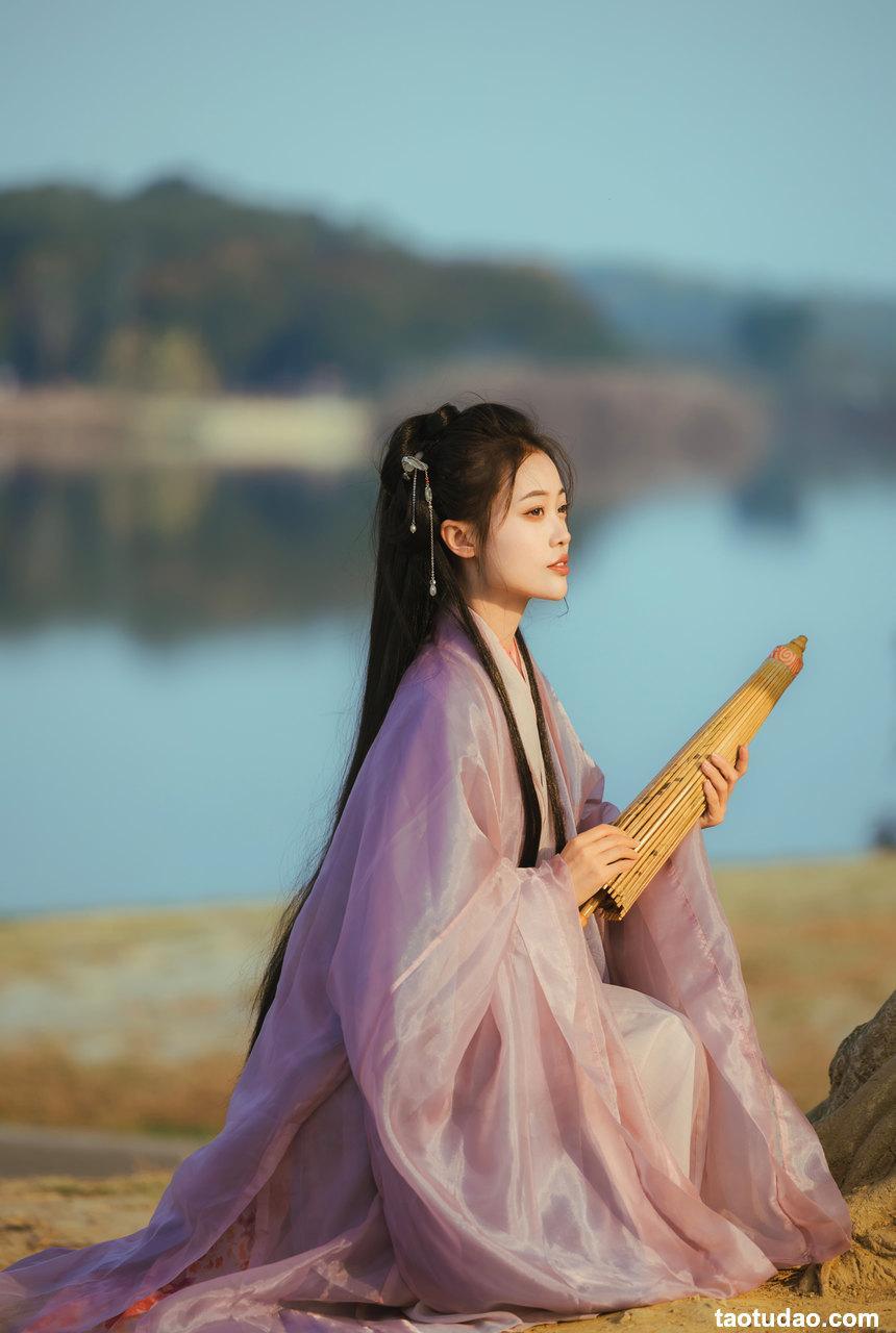 [YITUYU艺图语]2022.12.23 水边 阿拂[29+1P／202MB]