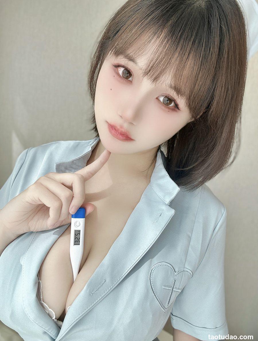 小仓千代w – 2023年11月Fantia订阅 [116P-194MB]