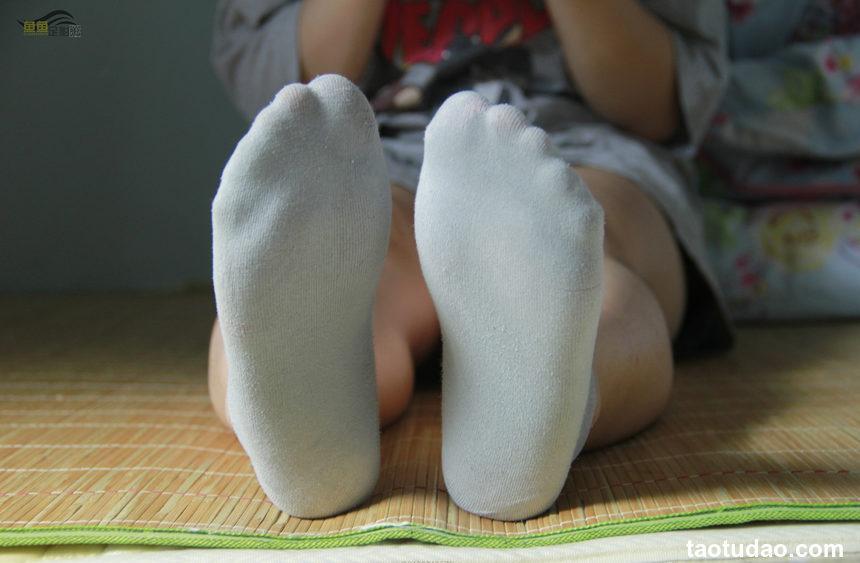 鱼鱼足影 NO.028 - 梅梅[86P+1V／649MB]