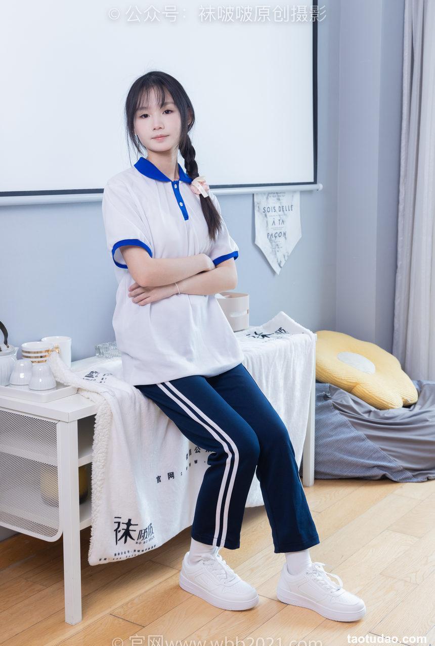 [BoBoSocks袜啵啵]NO.366 甜甜圈-三双板鞋、白棉袜、短白丝[150P+1V／6.13GB]