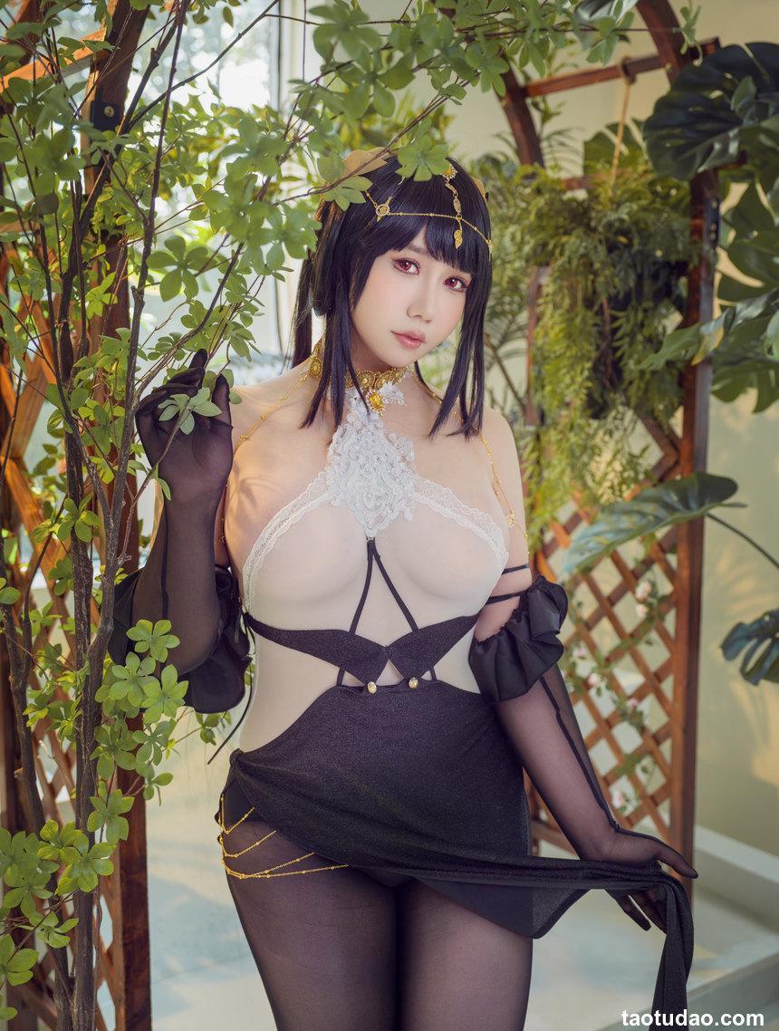 麻花酱 -  碧蓝航线 镇海 潋滟水色 [19P-129MB]