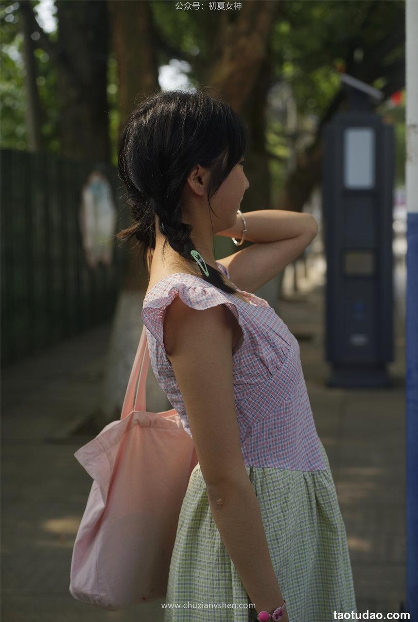 初夏女神 NO.043 点点 糖果女孩[168P+1V／6.45GB]