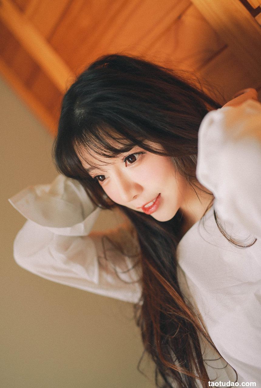 [YITUYU艺图语]2022.12.26 回到夏天 一坨王奕萌[23+1P／167MB]