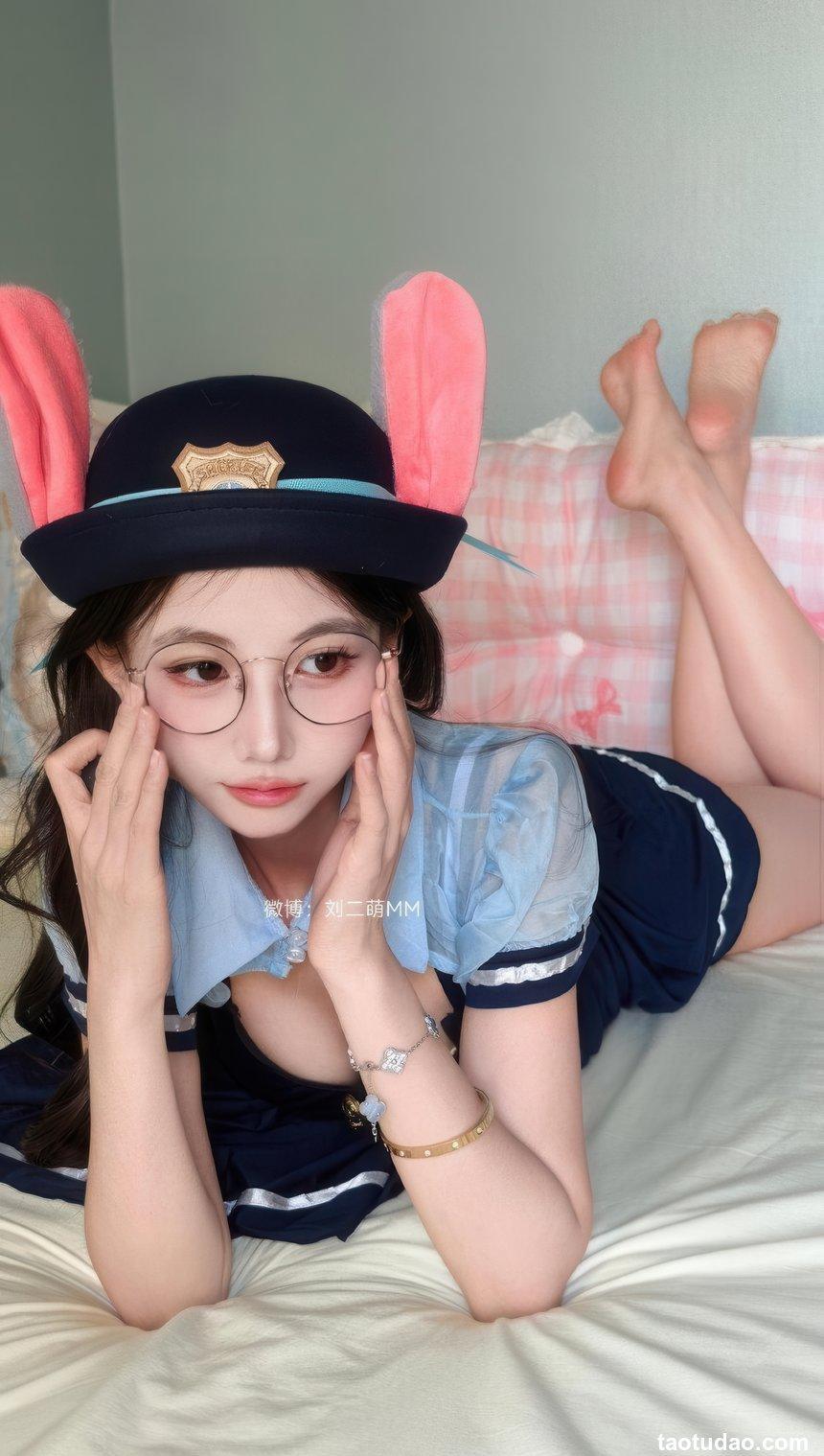 微密圈-刘二萌[兔兔女仆警官[9P-56.5MB]