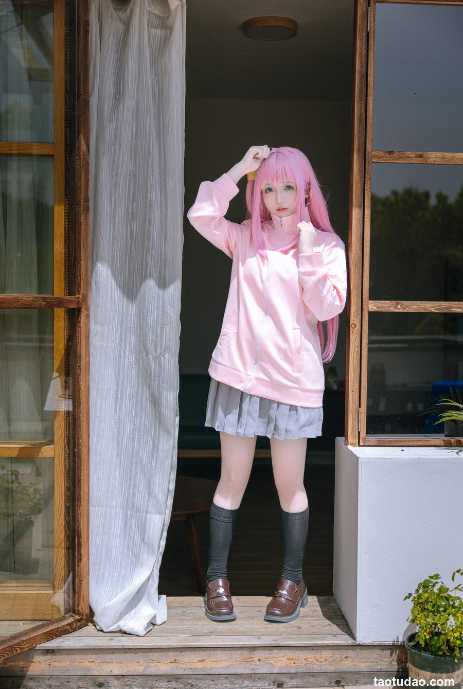 日奈娇 - NO.81 小孤独 [77P-1.32GB]