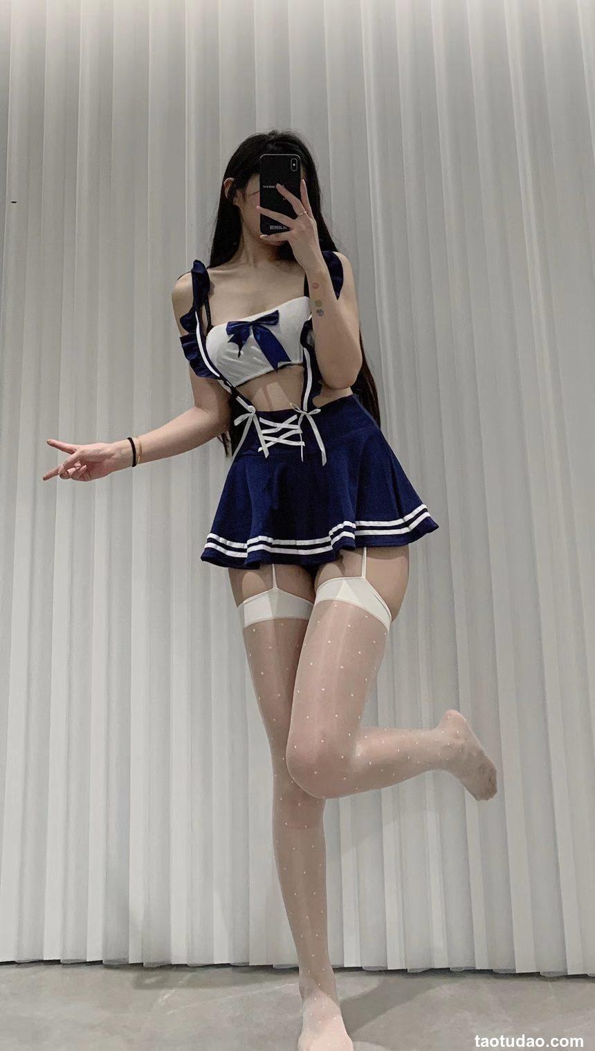 陈佩奇yyyy - 白丝学生装 [20P-28MB]