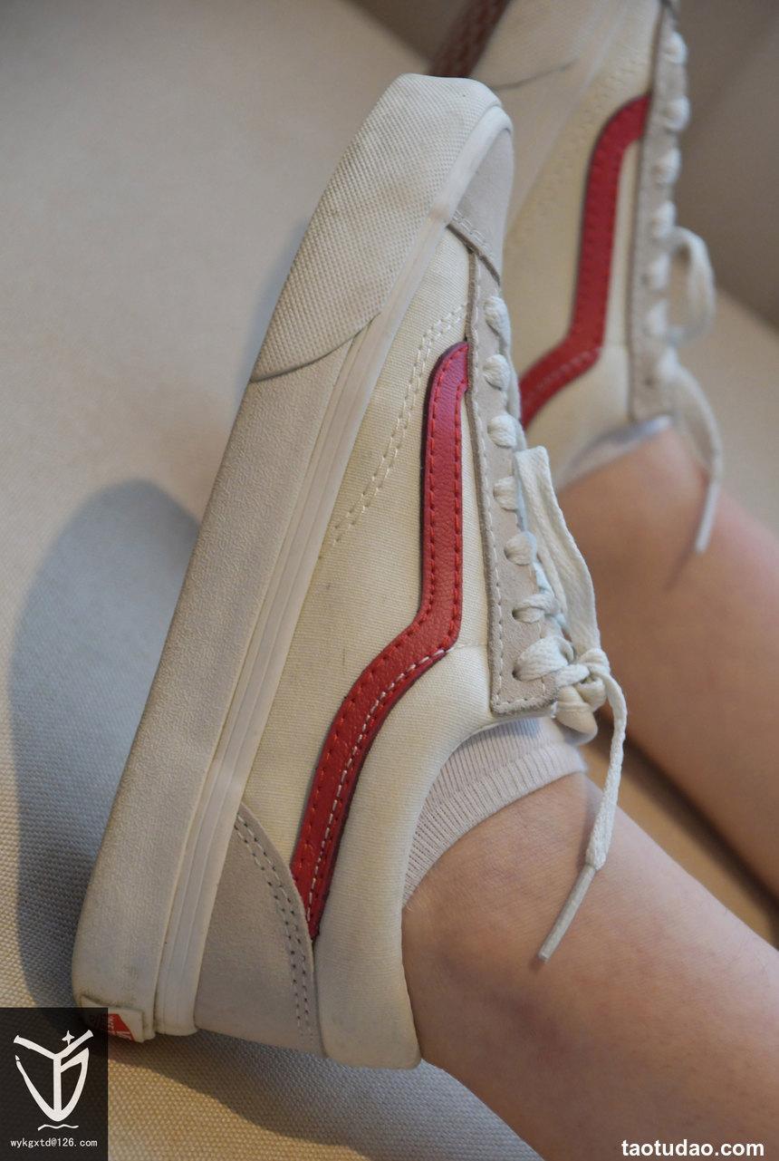 [YJ街拍]015 高冷女孩的粉匡威[151P-101MB]