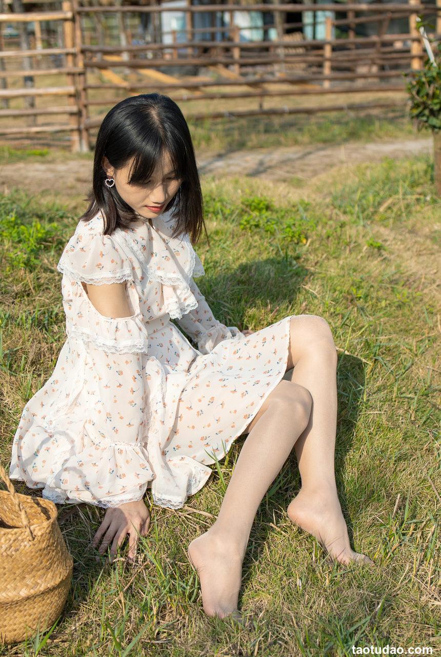 [尤蜜丝]穿搭写真 NO.086[76P／400MB]