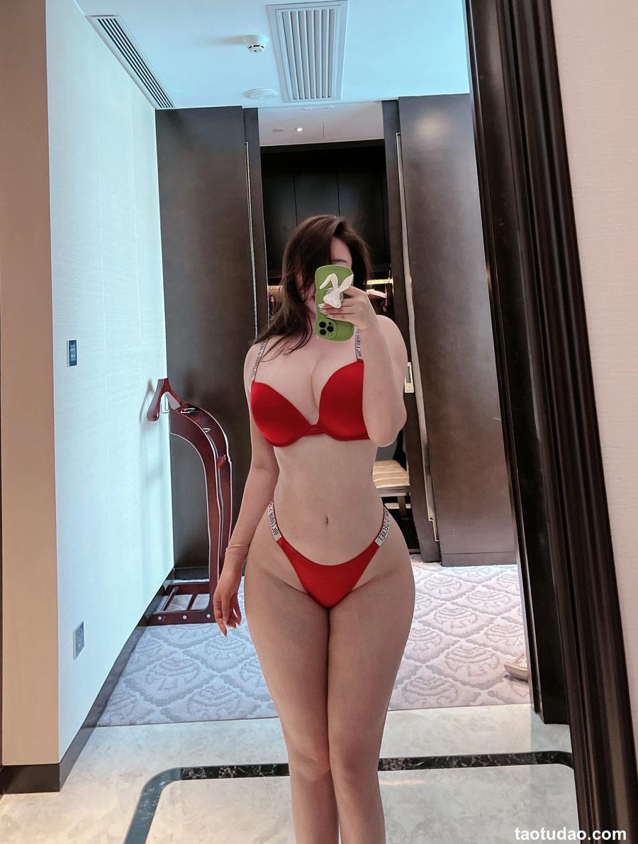 PAKI酱 - NO.08 花园兔女郎 [25P+3V-285MB]