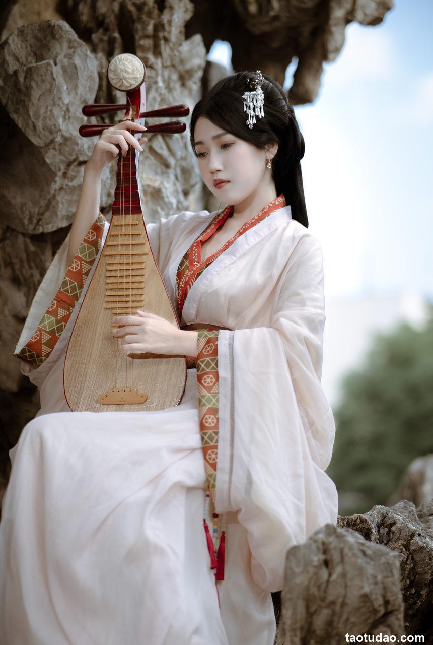 不呆猫-战国袍[140P+2V-1.96G]