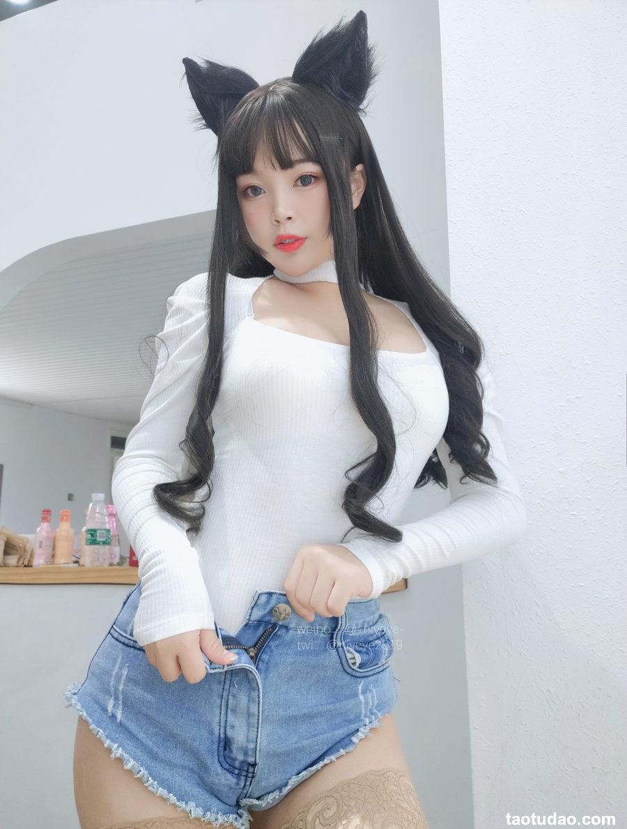 白烨 -犬系姐姐 [88P+15V-1.43GB]