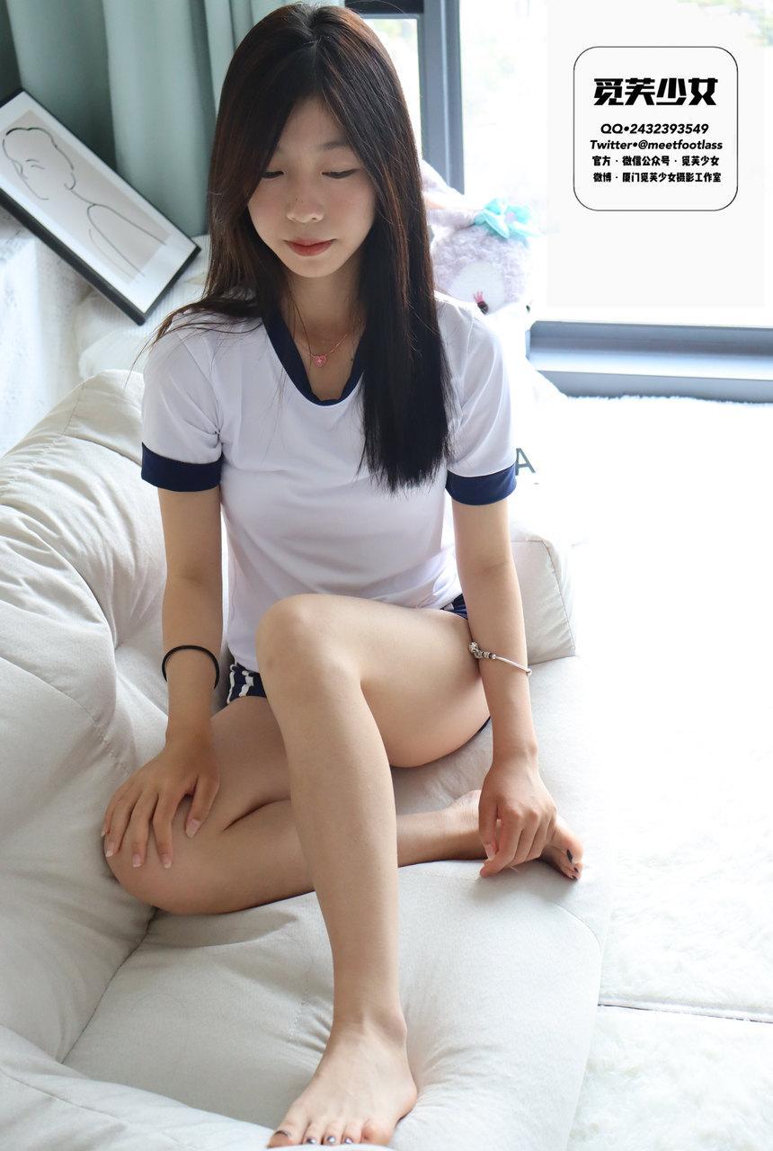 [觅芙少女]NO.001 漫画里走出来的日系体操服美少女 [76P+3V-6.73G]