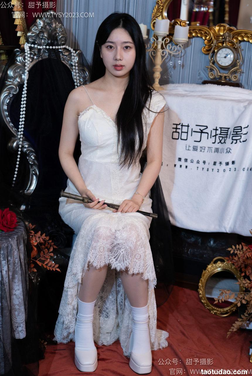 甜予摄影 NO.027 鱼鱼-高跟鞋、白棉袜、肉丝[103P+2V／9.30GB]