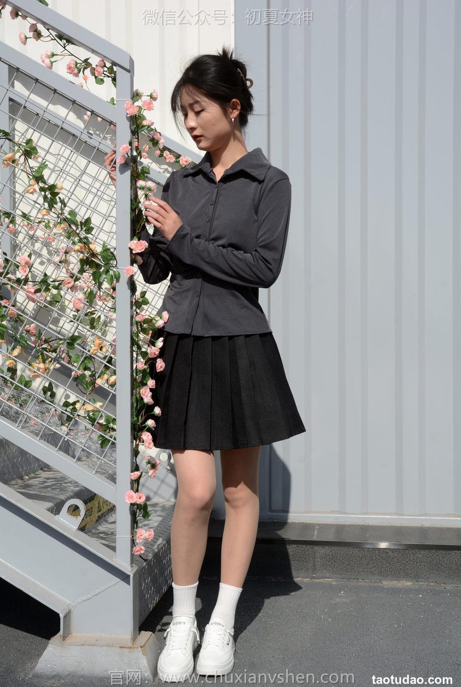 初夏女神 NO.110 安妮 绿叶鲜花[140P+1V／4.30GB]