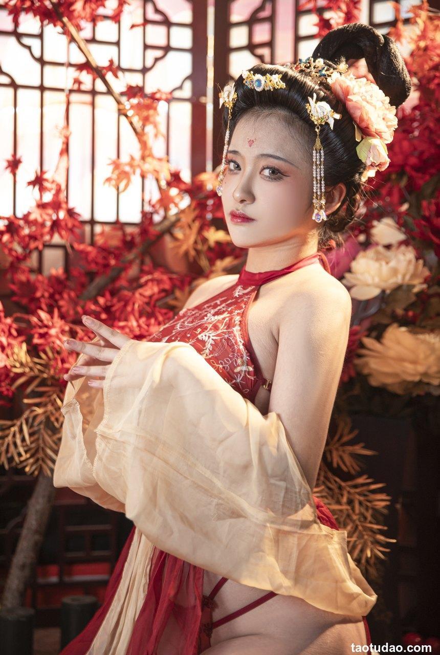 洛璃 LoLiSAMA -  贵妃 [42P-624MB]