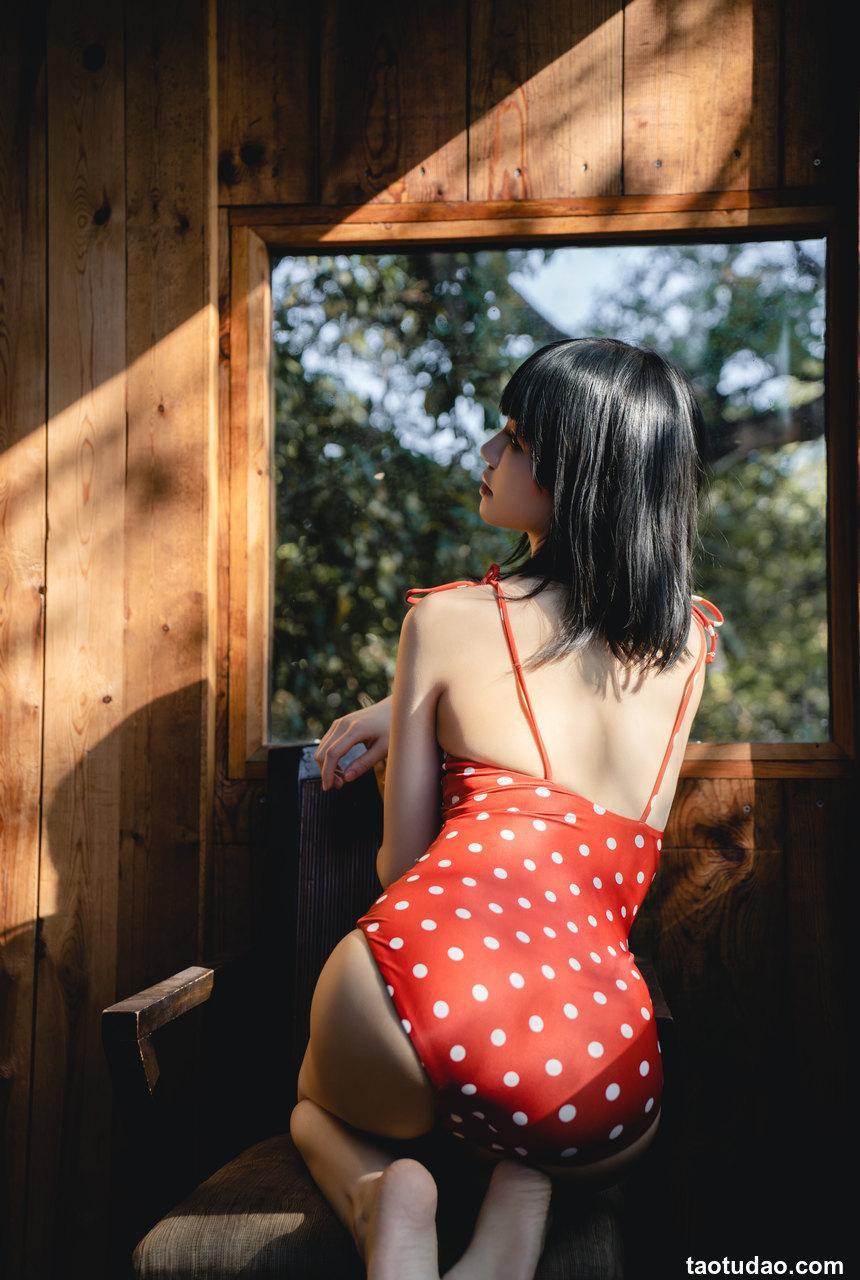 桜桃喵 - 红波点 [45P-311MB]