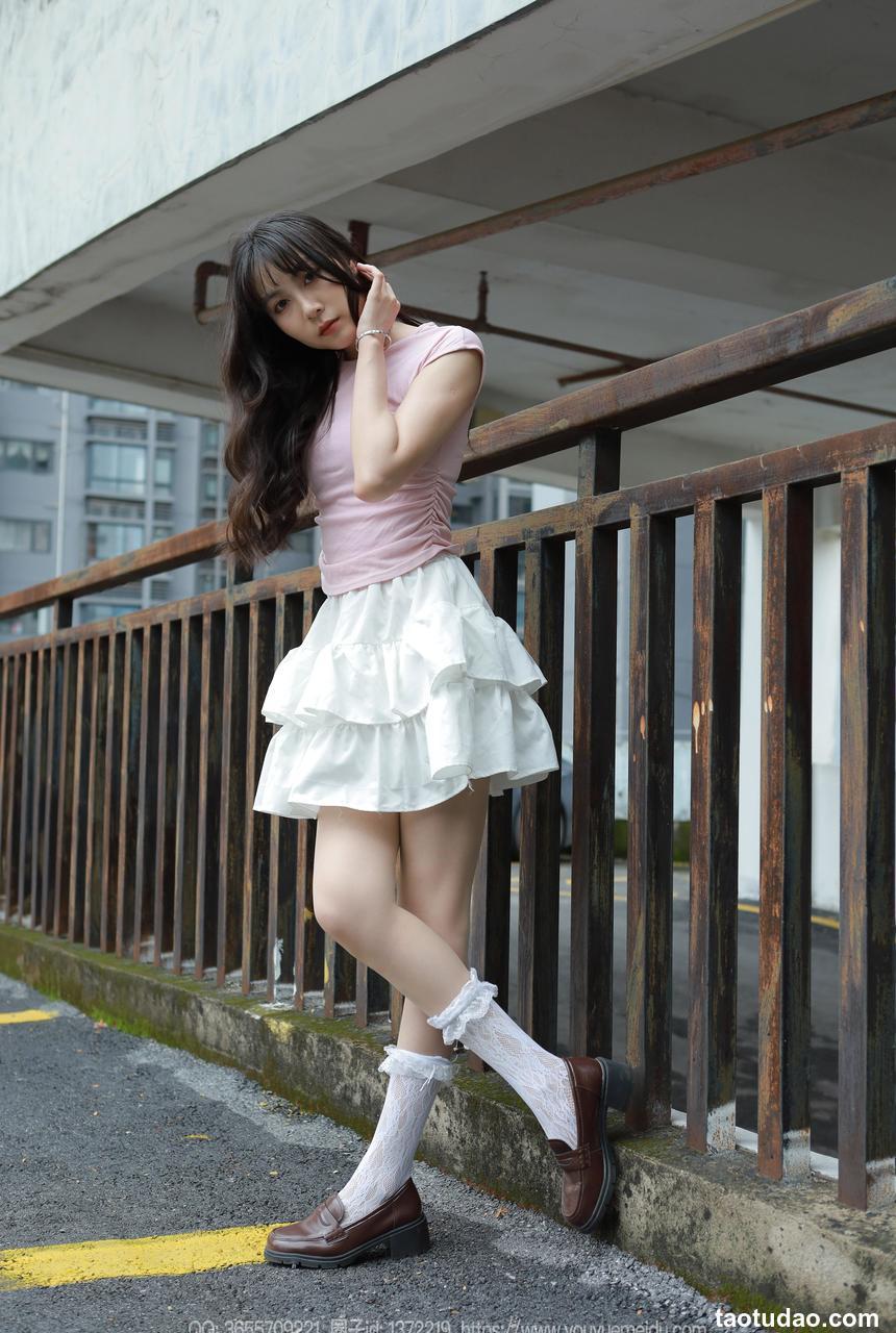 [IESS异思趣向] 2024.05.10 丝享家 1738 团团《双重保险》[84P-99.8M]