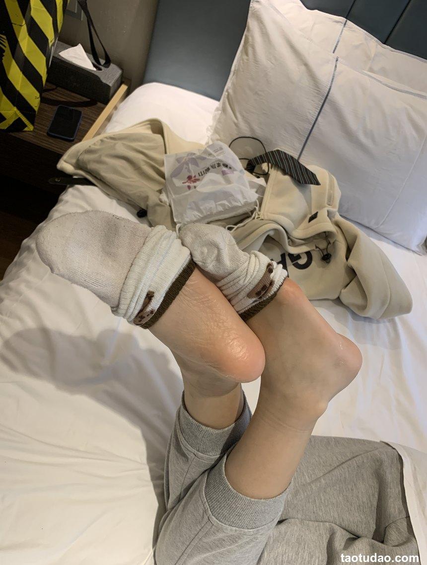 [誉铭传媒]袜足摄影 2023年《04月整合作品2》[131P+5V／1.68GB]