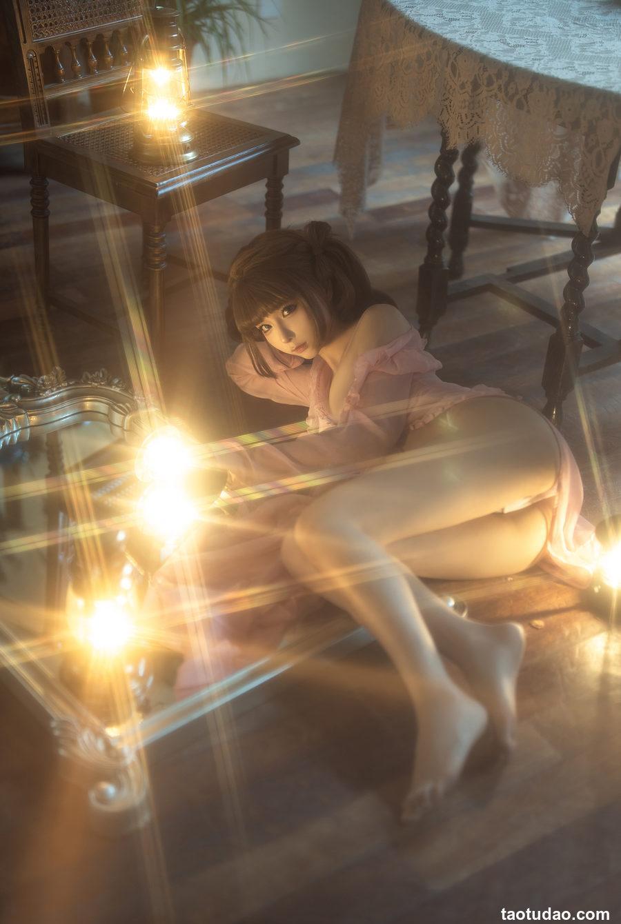 蠢沫沫 – 三月T3赠品3《是谁照亮他》完整版 [44P-364MB]