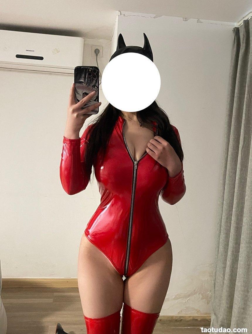 桃沢樱呀 - NO.27 红色战袍 [40P-48MB]