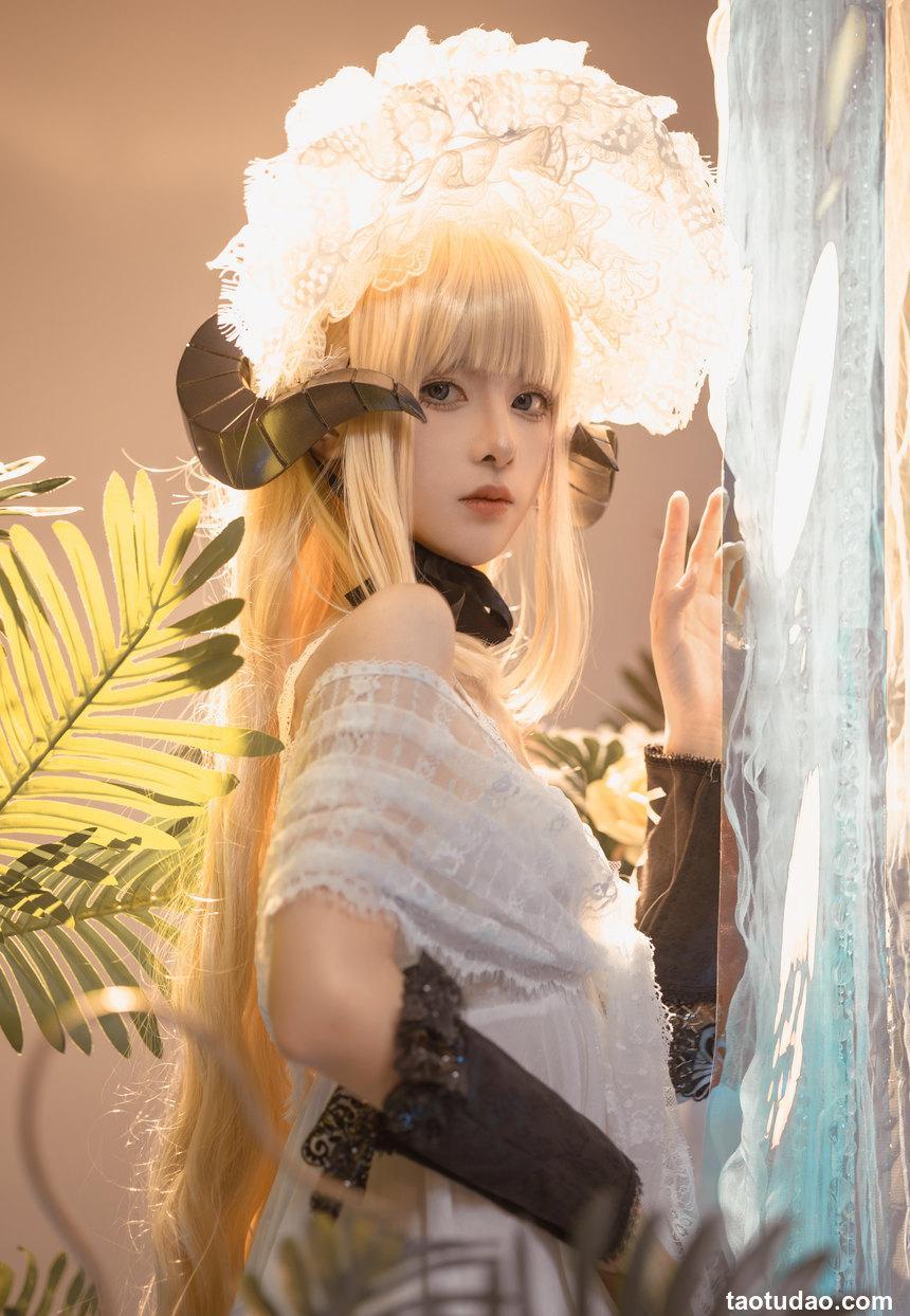 腥味猫罐 - 夜莺 [15P-90MB]