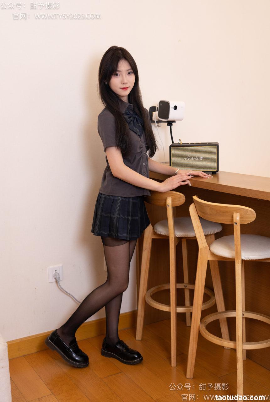 甜予摄影 NO.030 璇璇-皮鞋、黑丝、裸足[122P+2V／9.78GB]