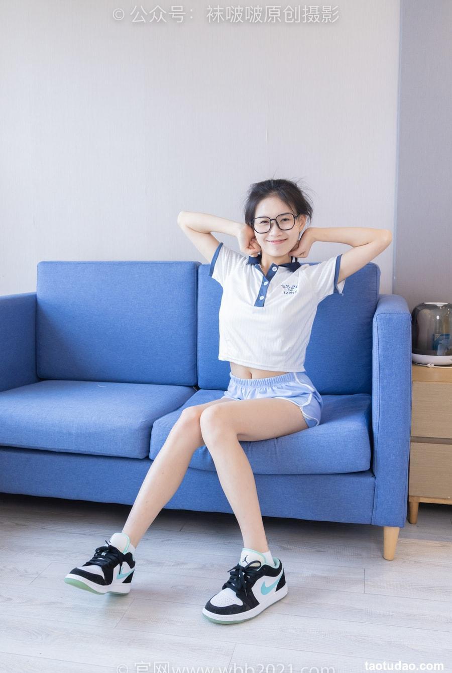 [BoBoSocks袜啵啵]NO.294 芝士-板鞋、白棉袜、裸足[200P+1V／7.43GB]