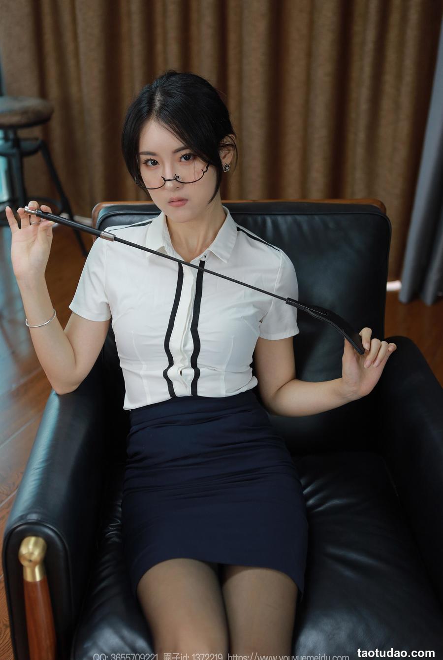 [IESS异思趣向] 2023.10.06 丝享家 1552 小宝《认真听课》[81P-85M]