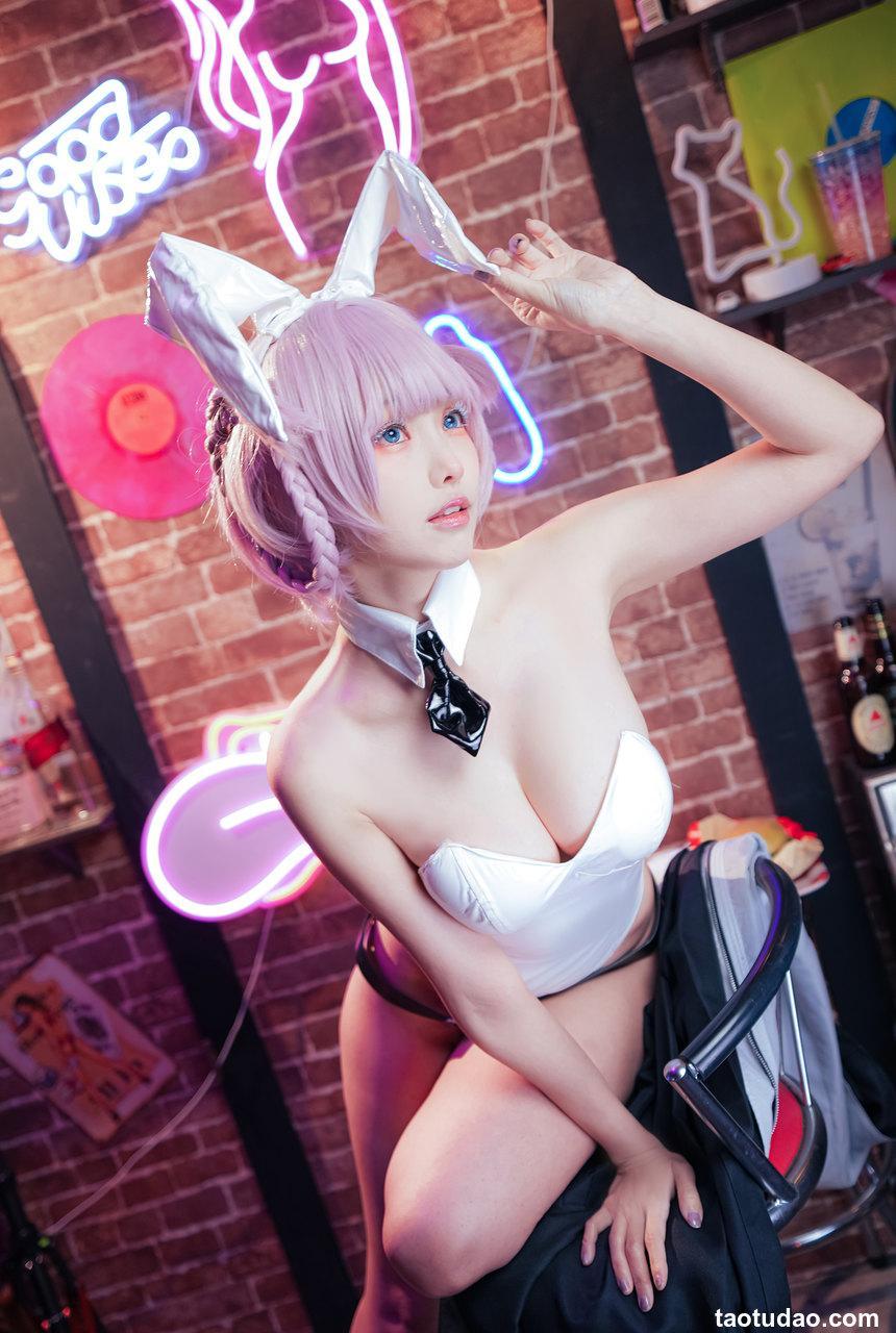 ElyEE子 - Nazuna (Bunny & Night) [40P-117MB]